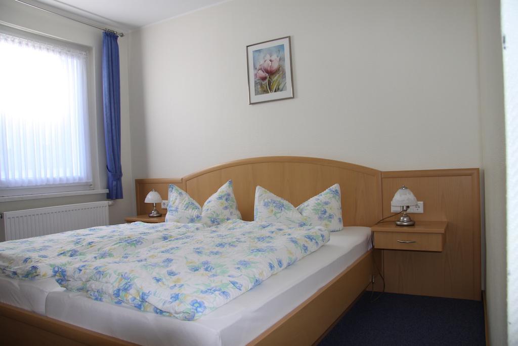 Ferienwohnungen Landgasthof Gilsbach Winterberg Room photo